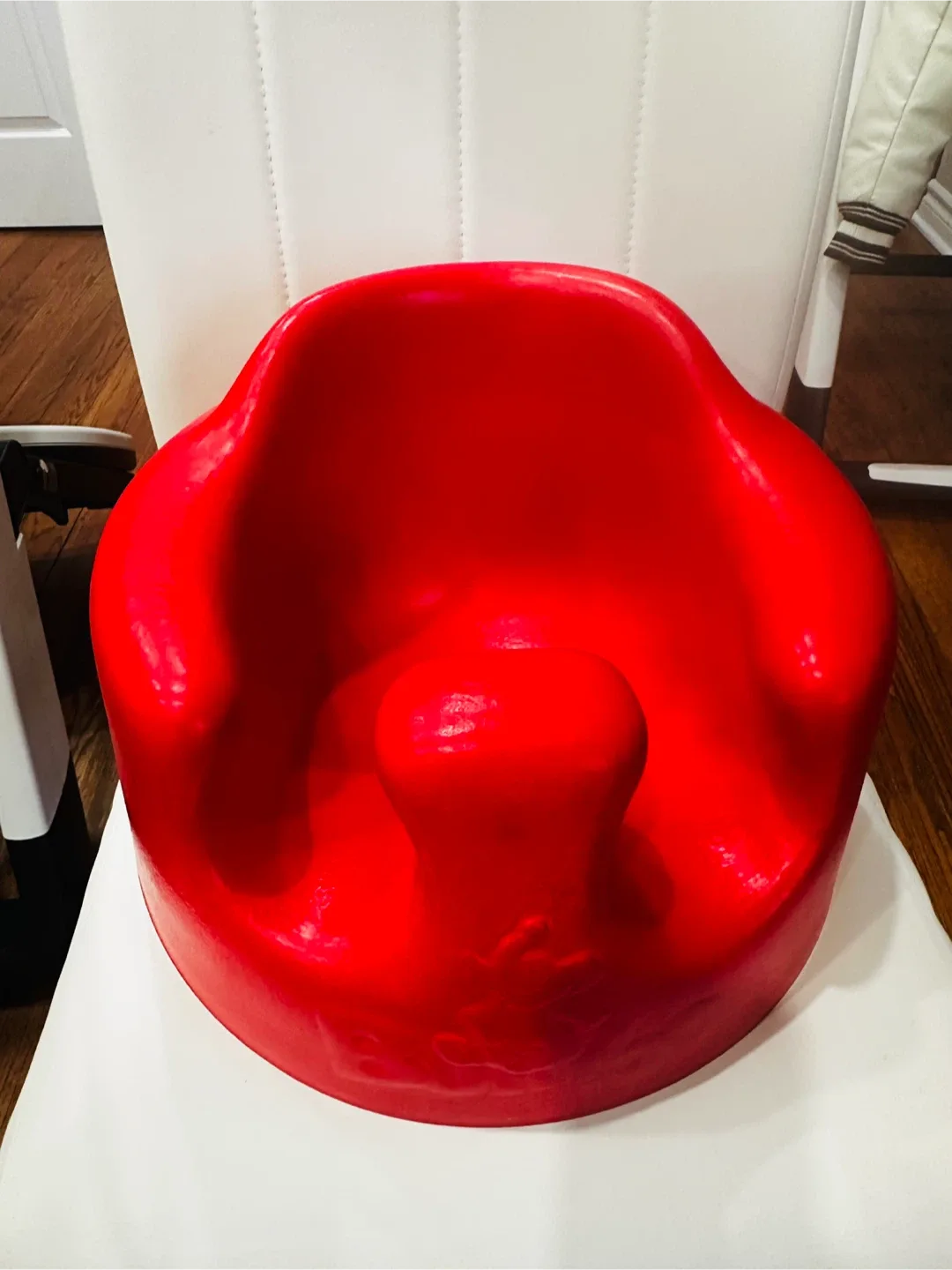 Bumbo Floor Seat - Red image indicator(2)