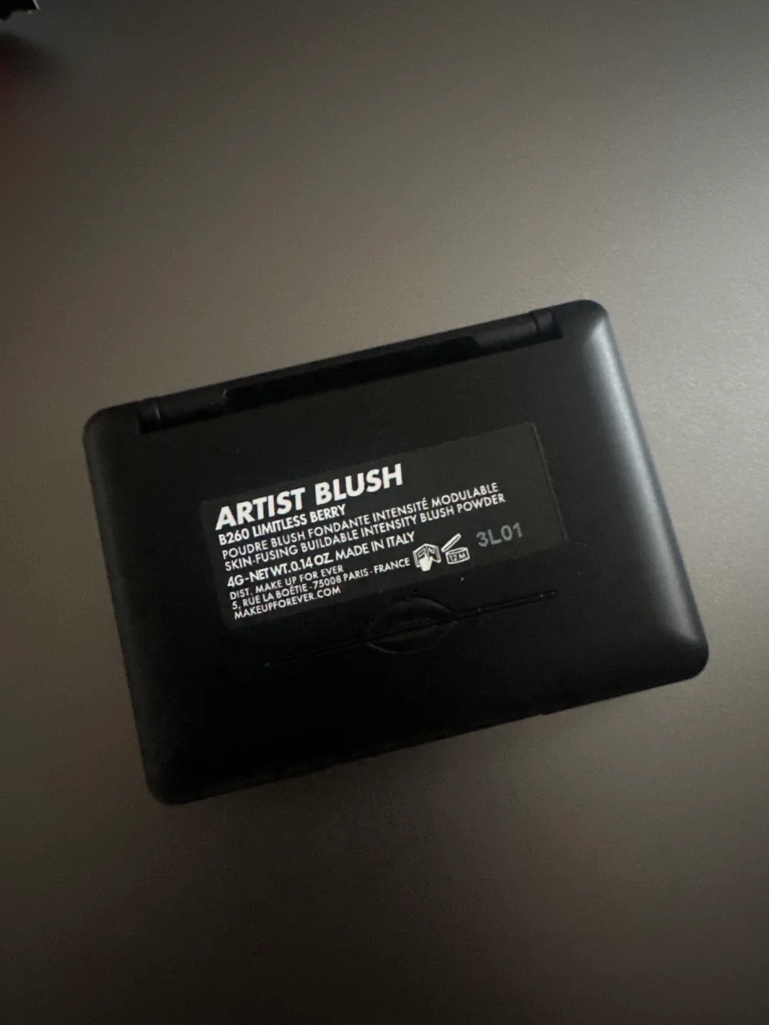 MAKE UP FOR EVER Artist Blush B260 Limitless Berry image indicator(4)