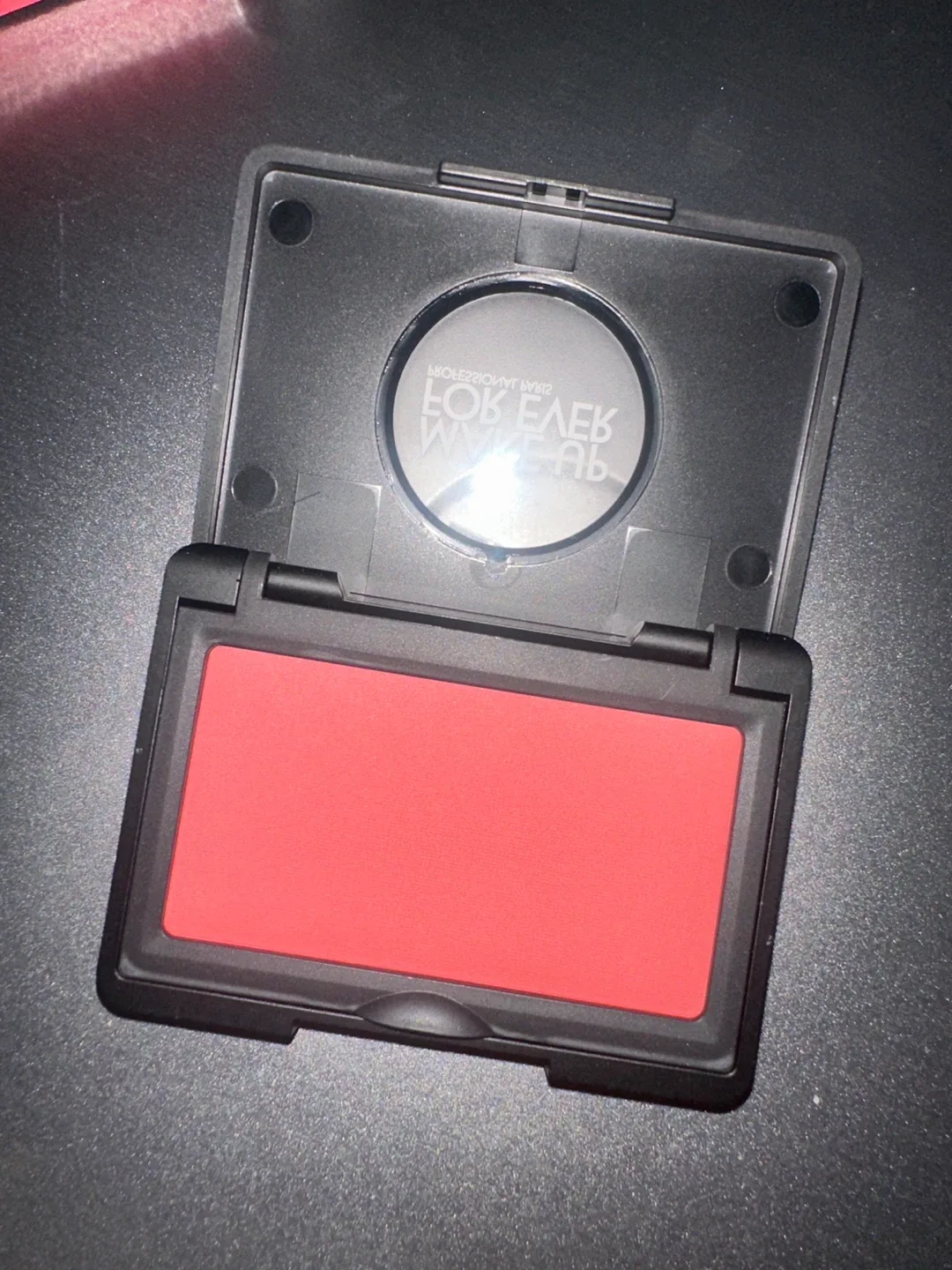 MAKE UP FOR EVER Artist Blush B260 Limitless Berry image indicator(3)