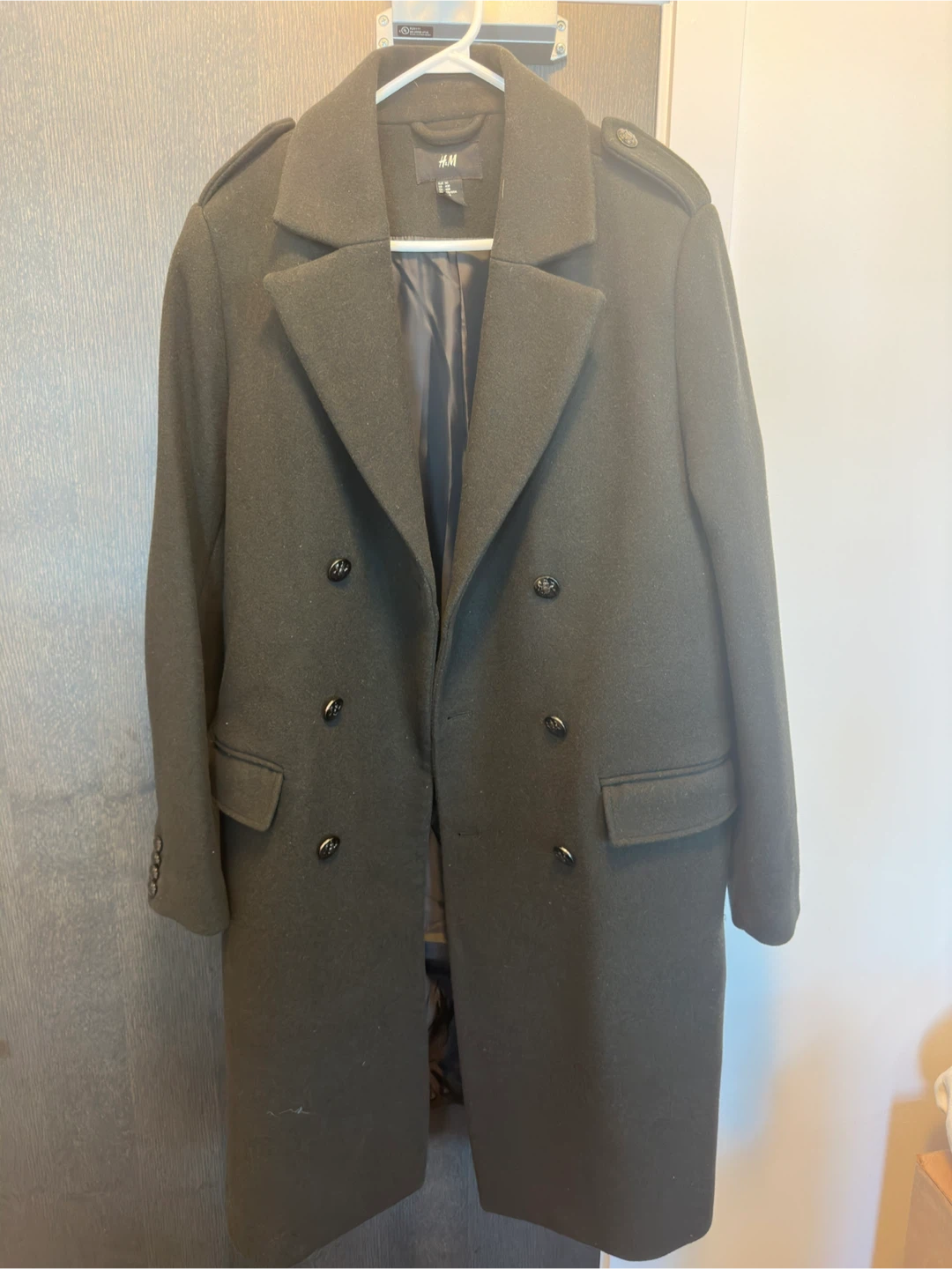 *NEW* H&M/Dark Green long trench coat