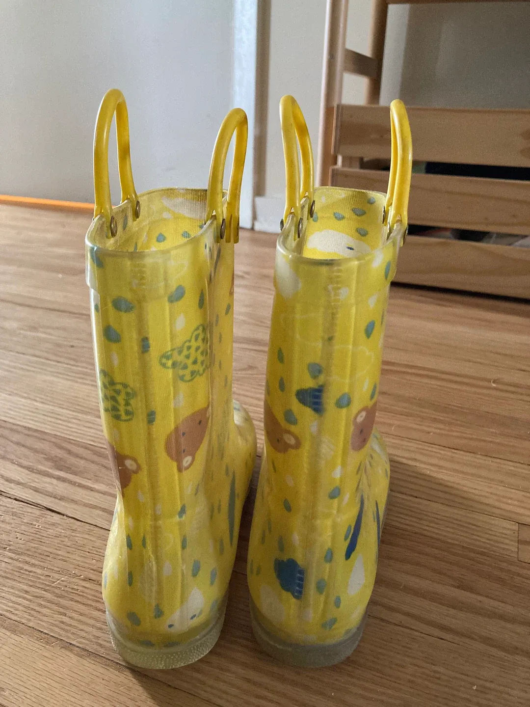 Light Up Teddy Bear Rain Boots image indicator(3)