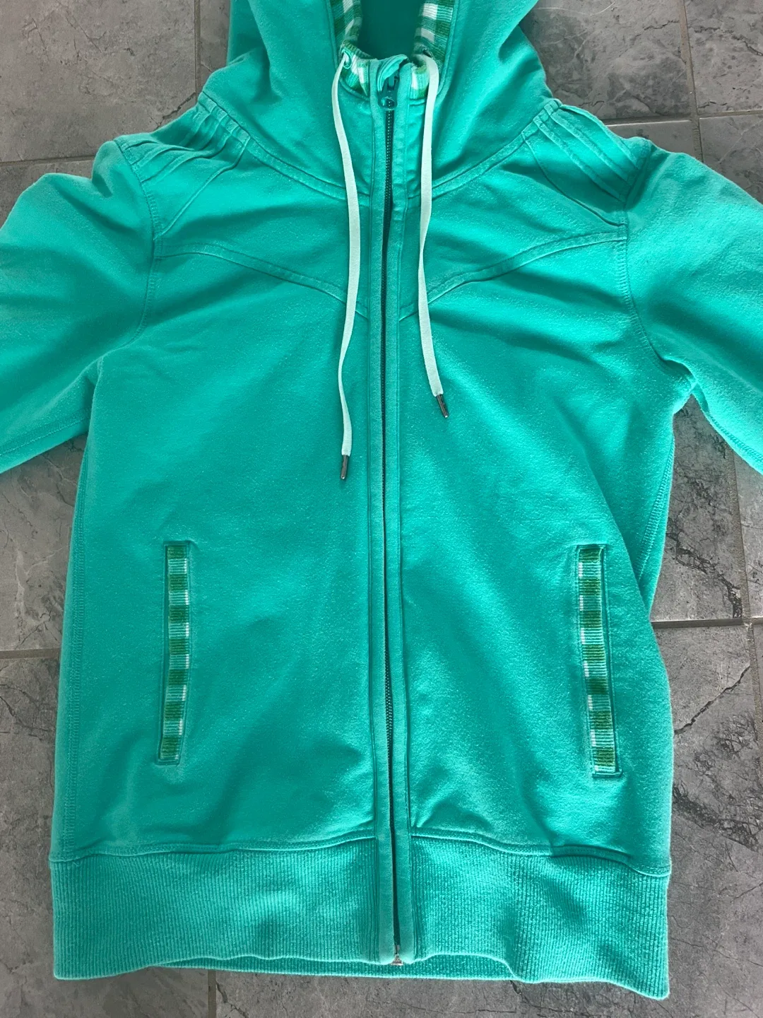 Lululemon Scuba Hoodie - Aqua image indicator(5)