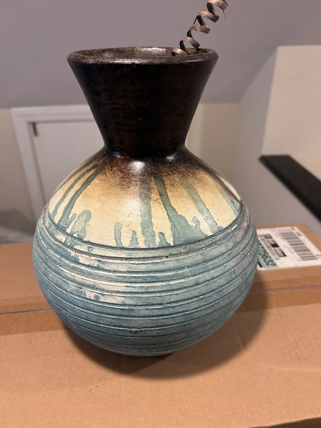 HomeGoods Decorative Vase thumbnail