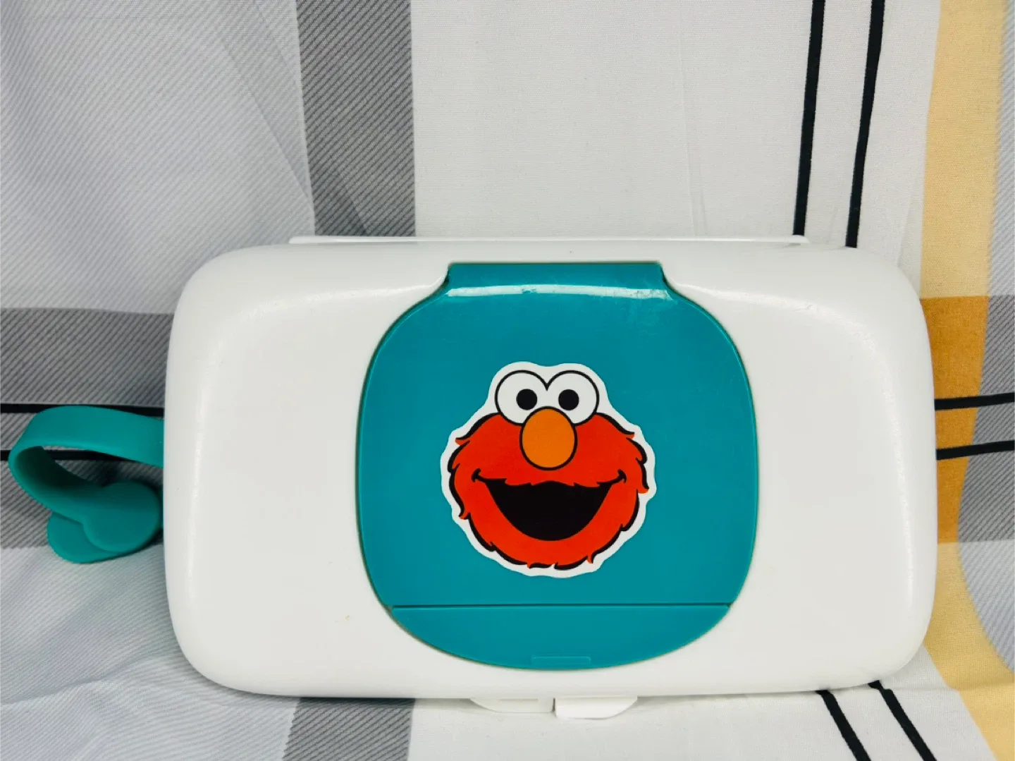 Free Huggies Elmo Wipes Dispenser