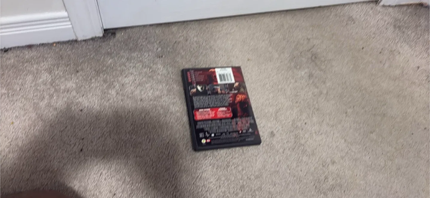 Stay Alive DVD image indicator(2)