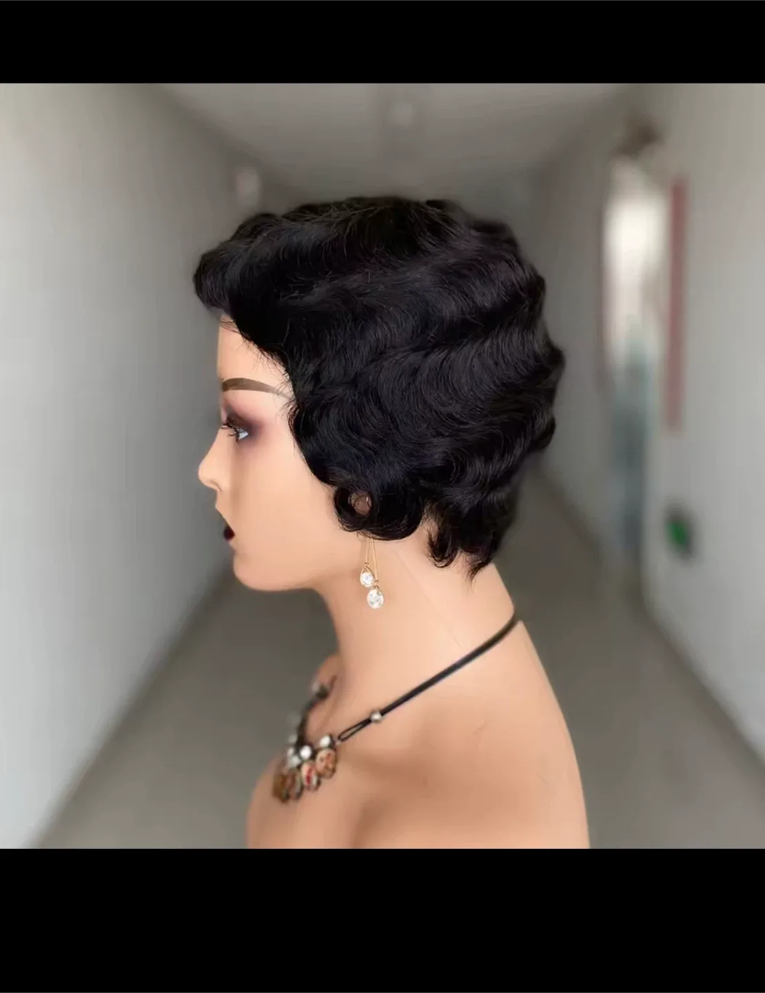 Black Finger Wave Wig image indicator(3)