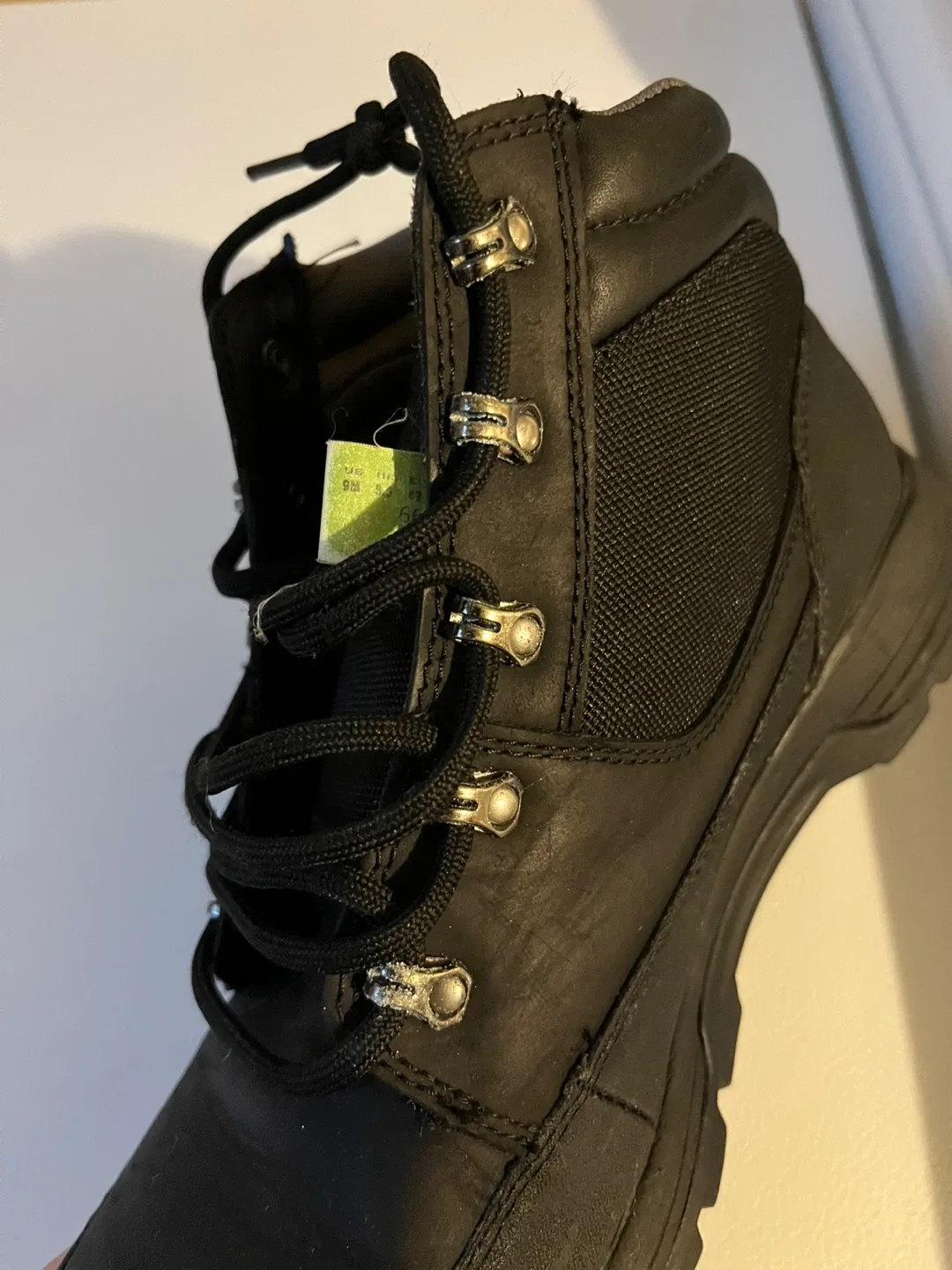 Timberland Black Boots image indicator(2)