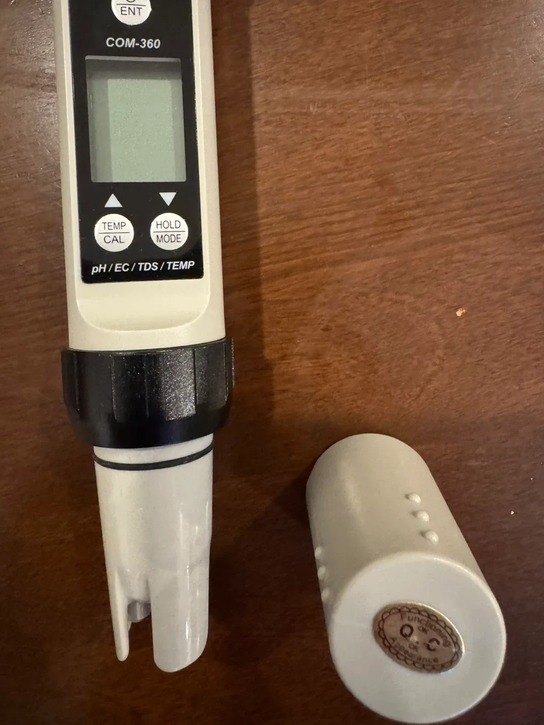 HM Digital COM-360 pH/EC/TDS/Temp Meter image indicator(2)