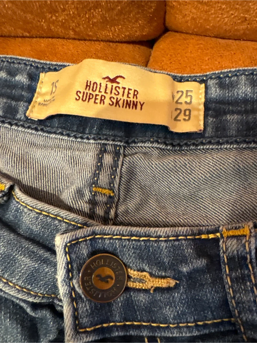 Hollister Super Skinny Jeans - Size 25/29 image indicator(2)