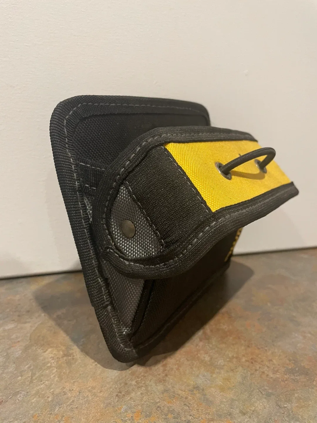 AWP HP all-purpose tool pouch image indicator(3)