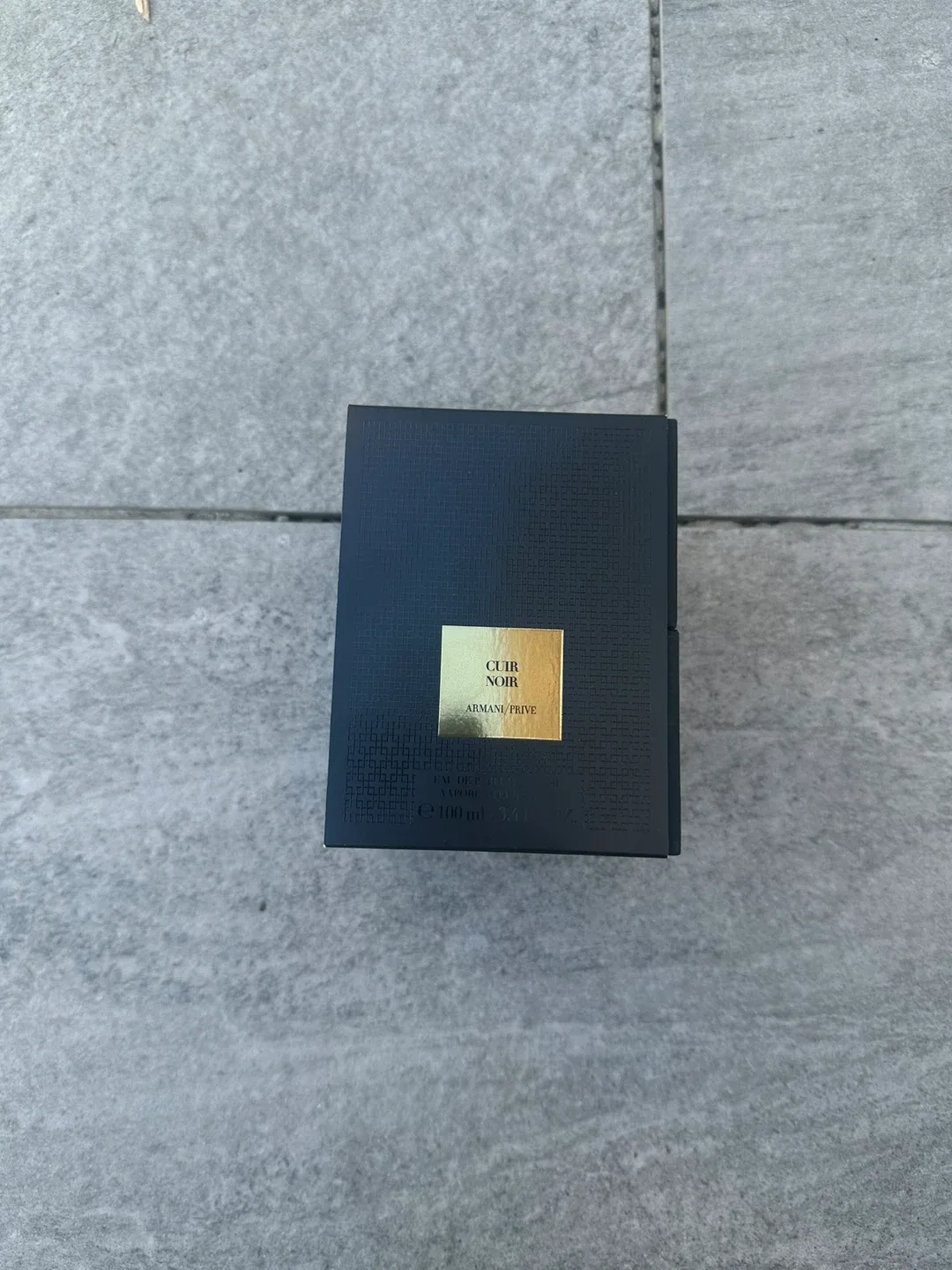 Armani Prive Cuir Noir 3.4 fl oz image indicator(5)