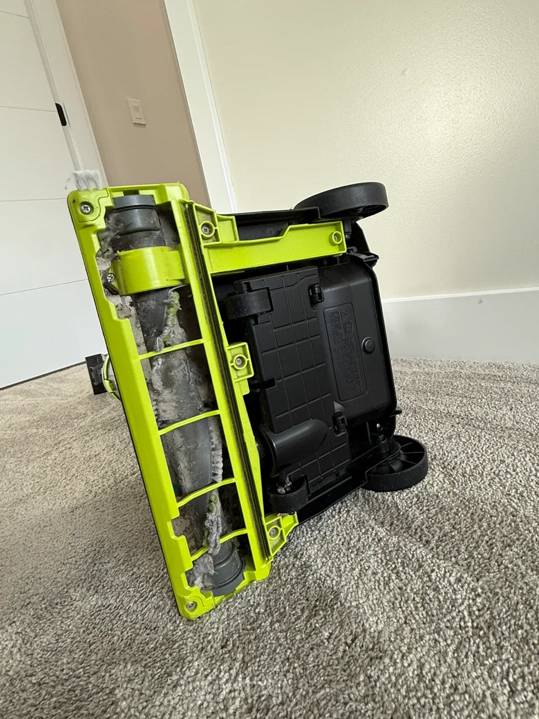 Bissell Powerlifter Swivel Rewind Pet Vacuum image indicator(2)