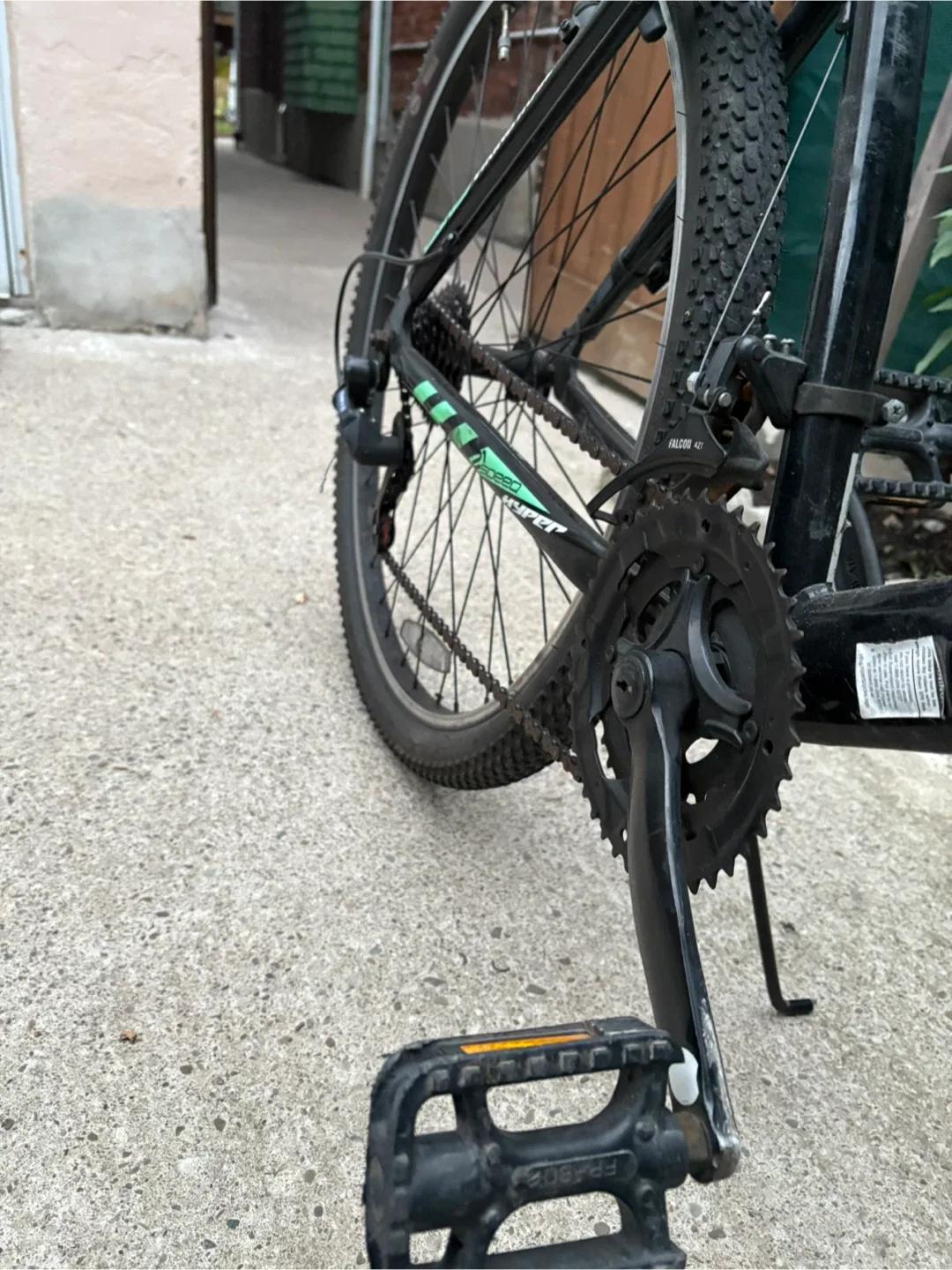 Hyper Mountain Bike image indicator(3)