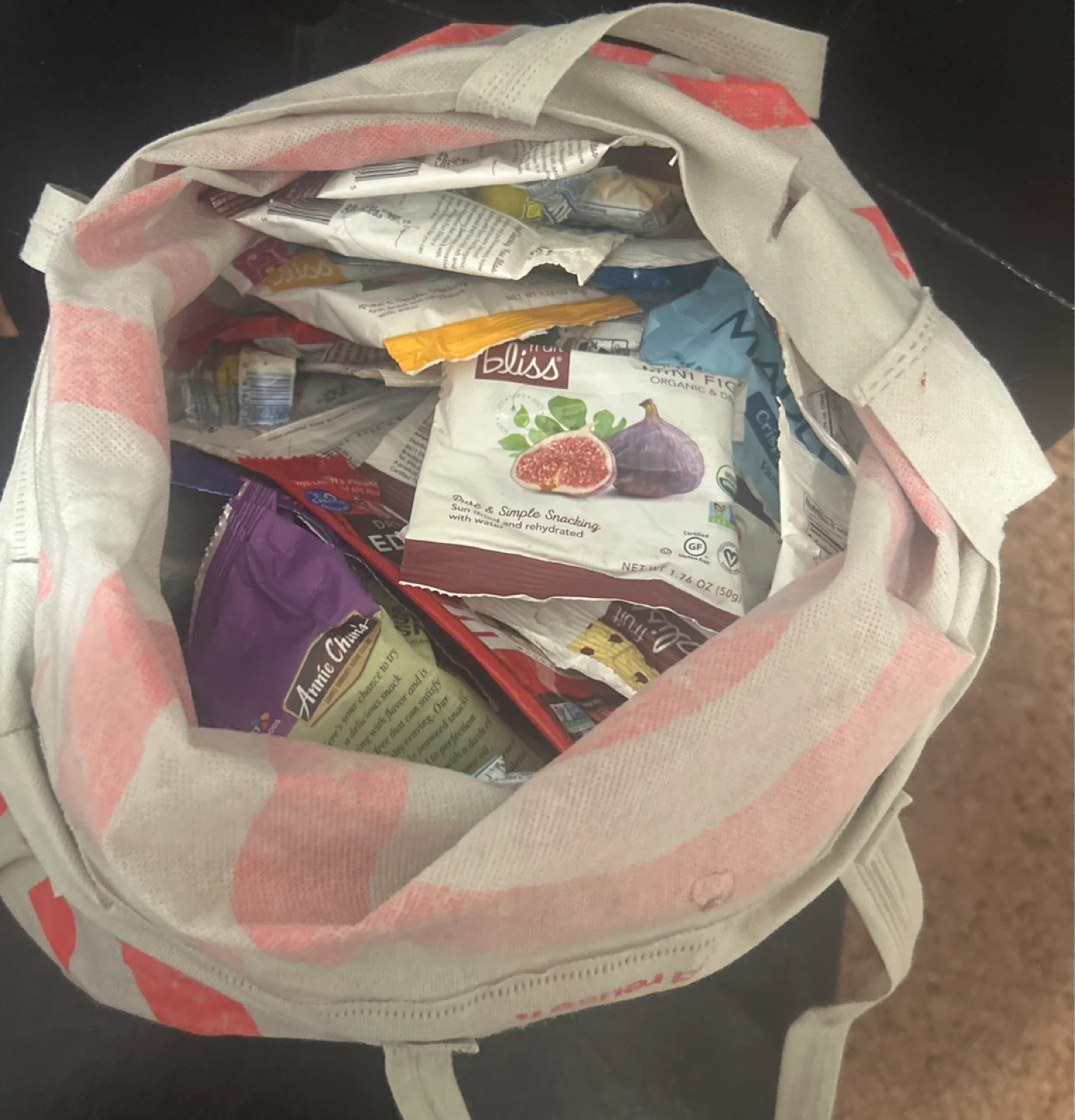 Free snacks - photo 2