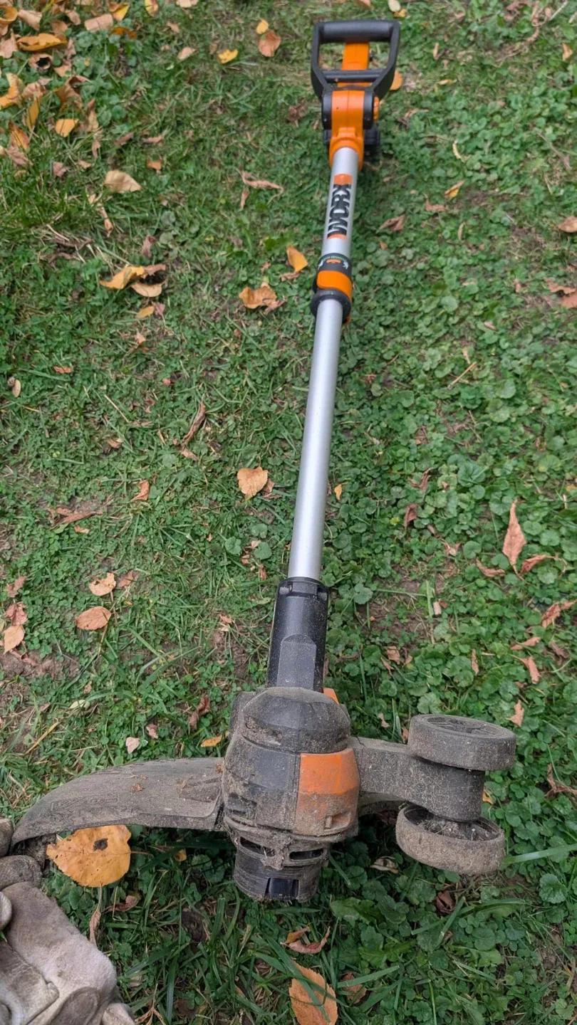 WORX Cordless Grass Trimmer/Edger - Used image indicator(2)