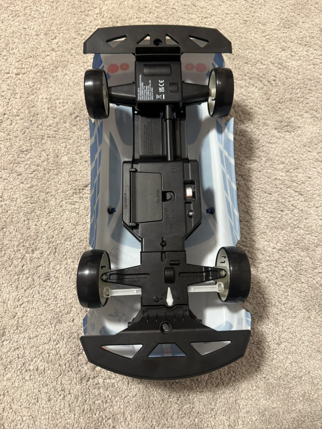 2 Fast 2 Furious Skyline RC Car - photo 2