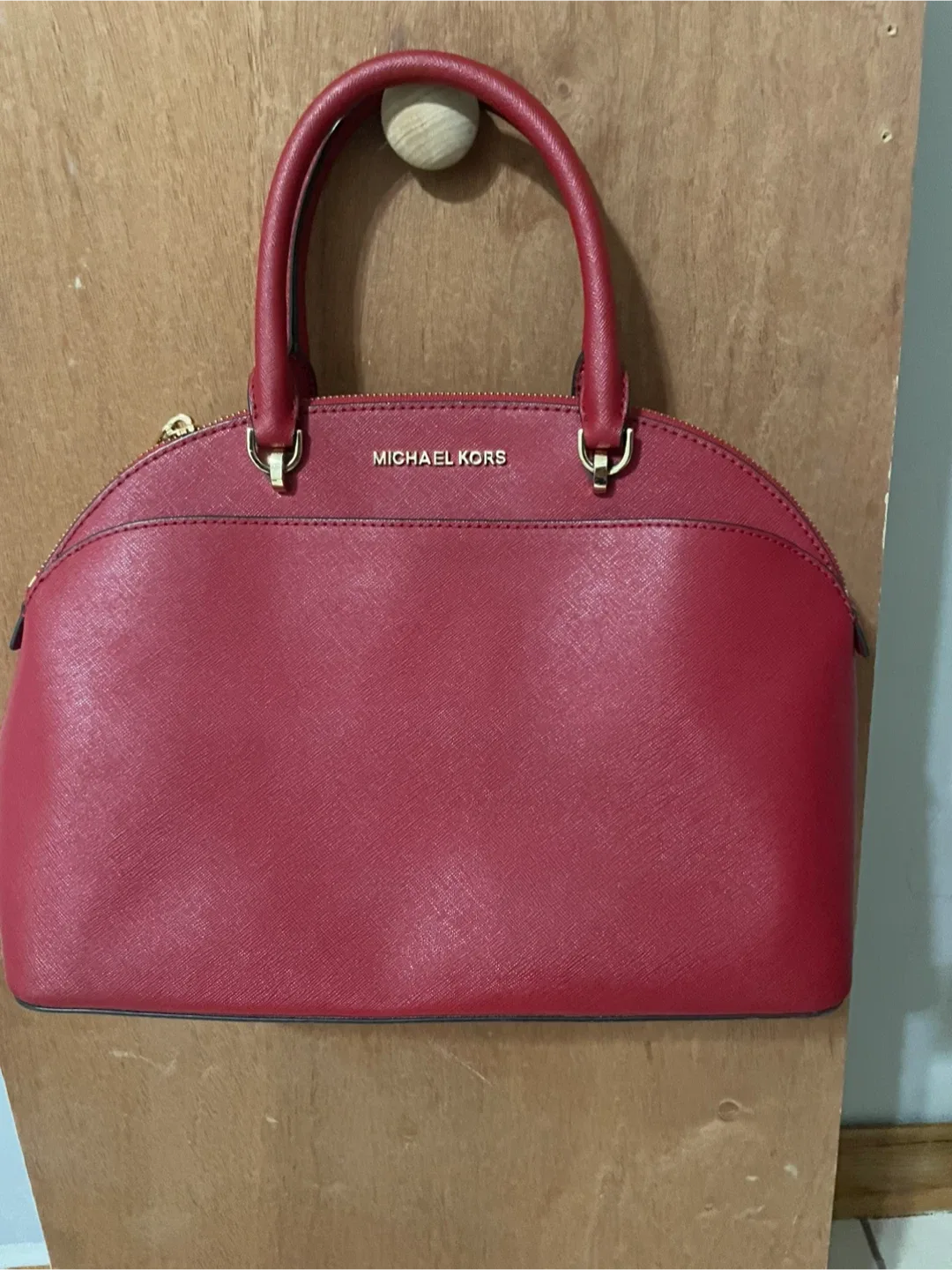 Michael Kors & Kate Spade Designer Purses image indicator(2)
