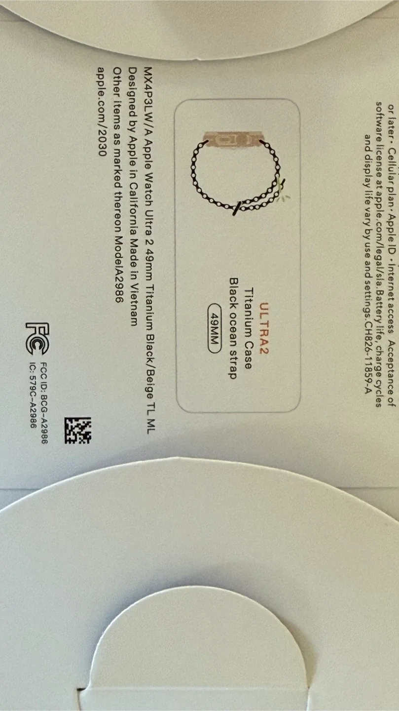 New Apple Watch Ultra 2 49mm Titanium Black image indicator(3)