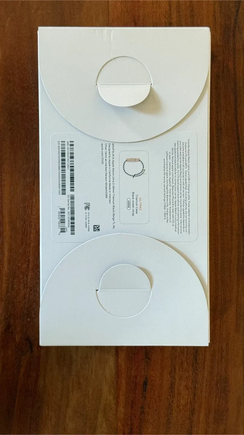 New Apple Watch Ultra 2 49mm Titanium Black image indicator(2)