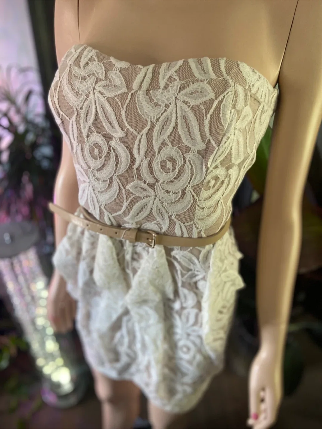 NEW: Jessica Simpson Lace Strapless Mini Dress with Belt image indicator(4)