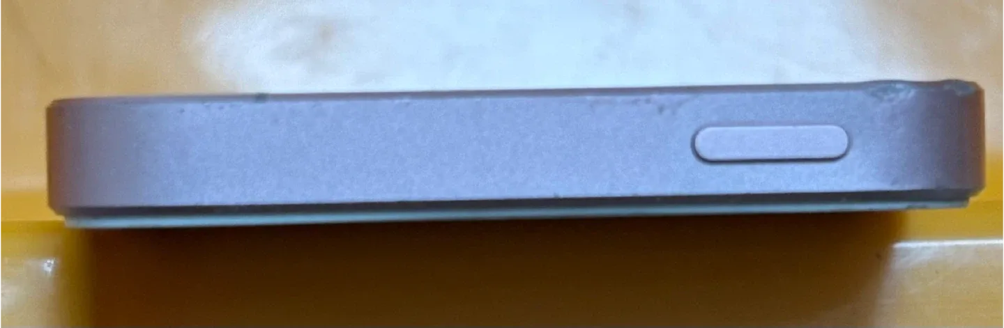 iPhone SE 1st Gen Pink Rose Gold  16 GB  unlocked image indicator(7)