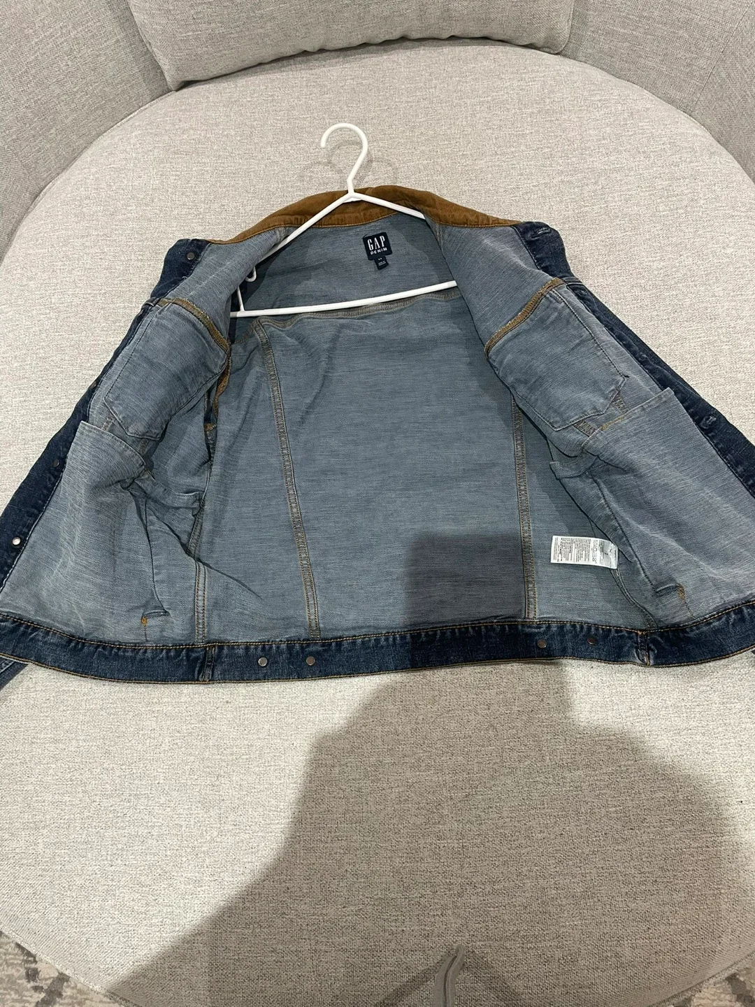 Gap Denim Jacket - Size S image indicator(4)