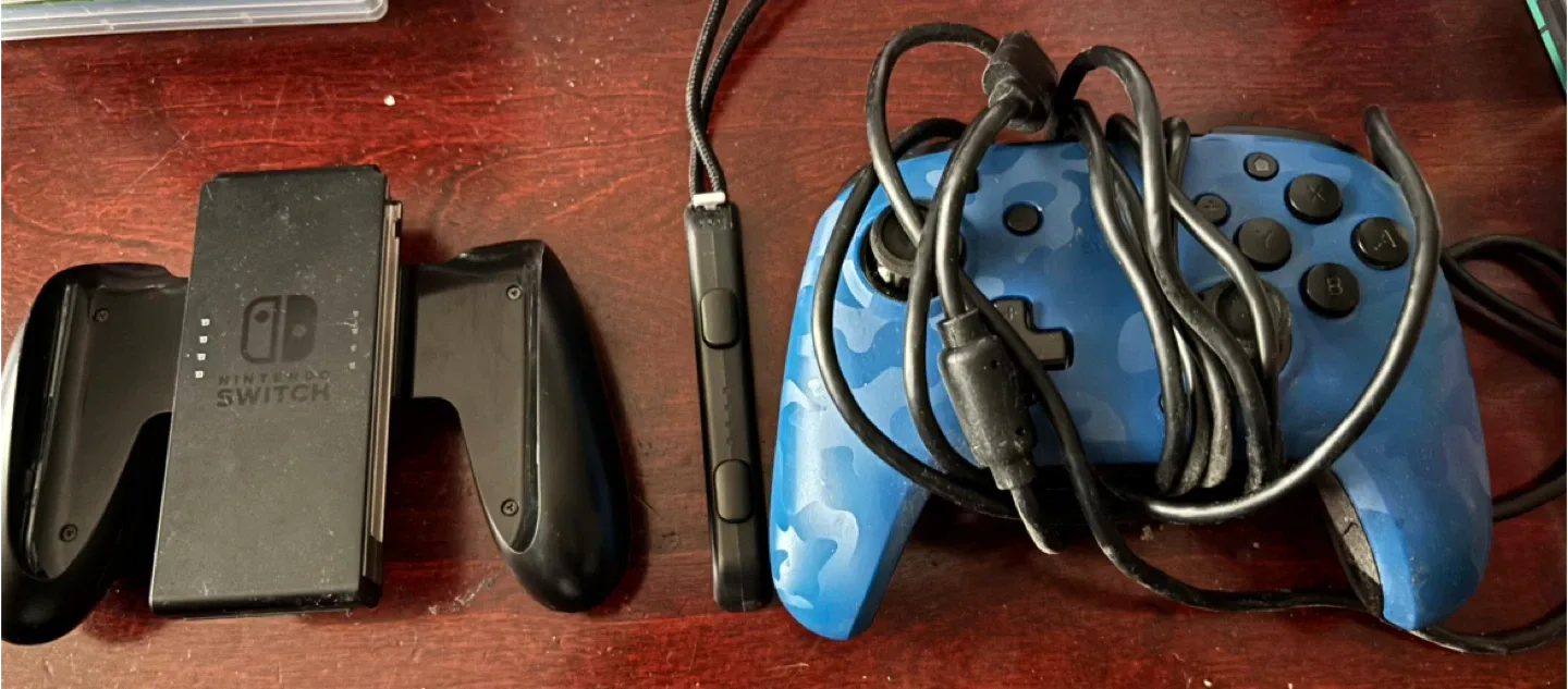 Nintendo Switch Console, Games, Accessories image indicator(7)