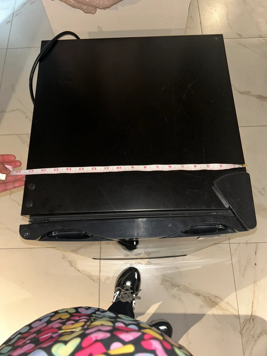 Igloo Compact Refrigerator - Black image indicator(5)