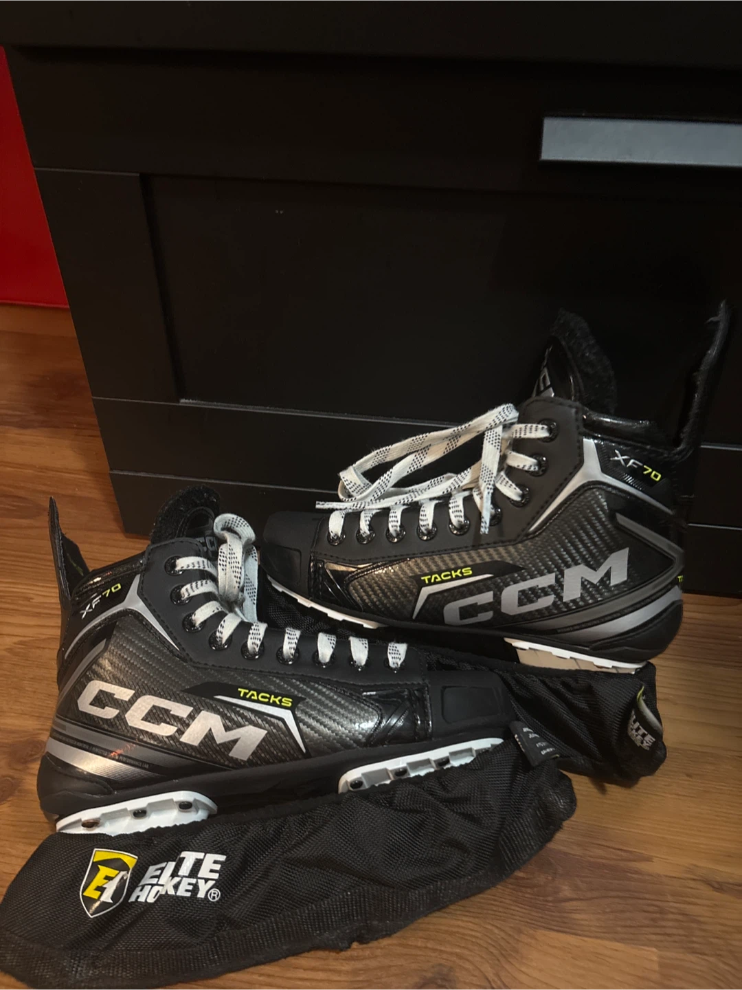 CCM Tacks XF70 Junior Ice Hockey Skates - photo 2