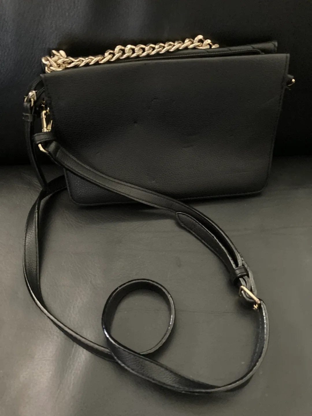 Victoria's Secret Black Crossbody Bag image indicator(2)