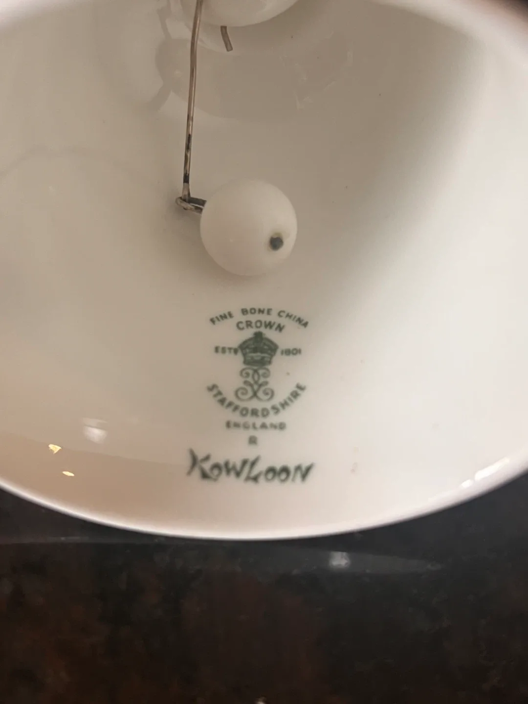 Vintage Crown Staffordshire Fine Bone China Kowloon Pattern Bell image indicator(3)