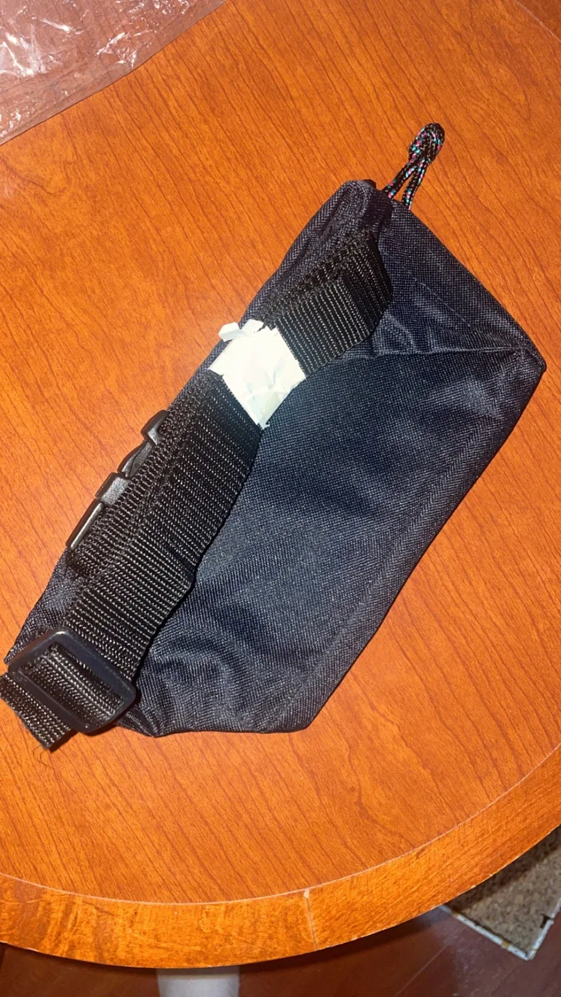 Nintendo Black Fanny Pack image indicator(3)