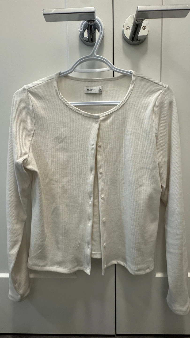 Holister long sleeve tee
