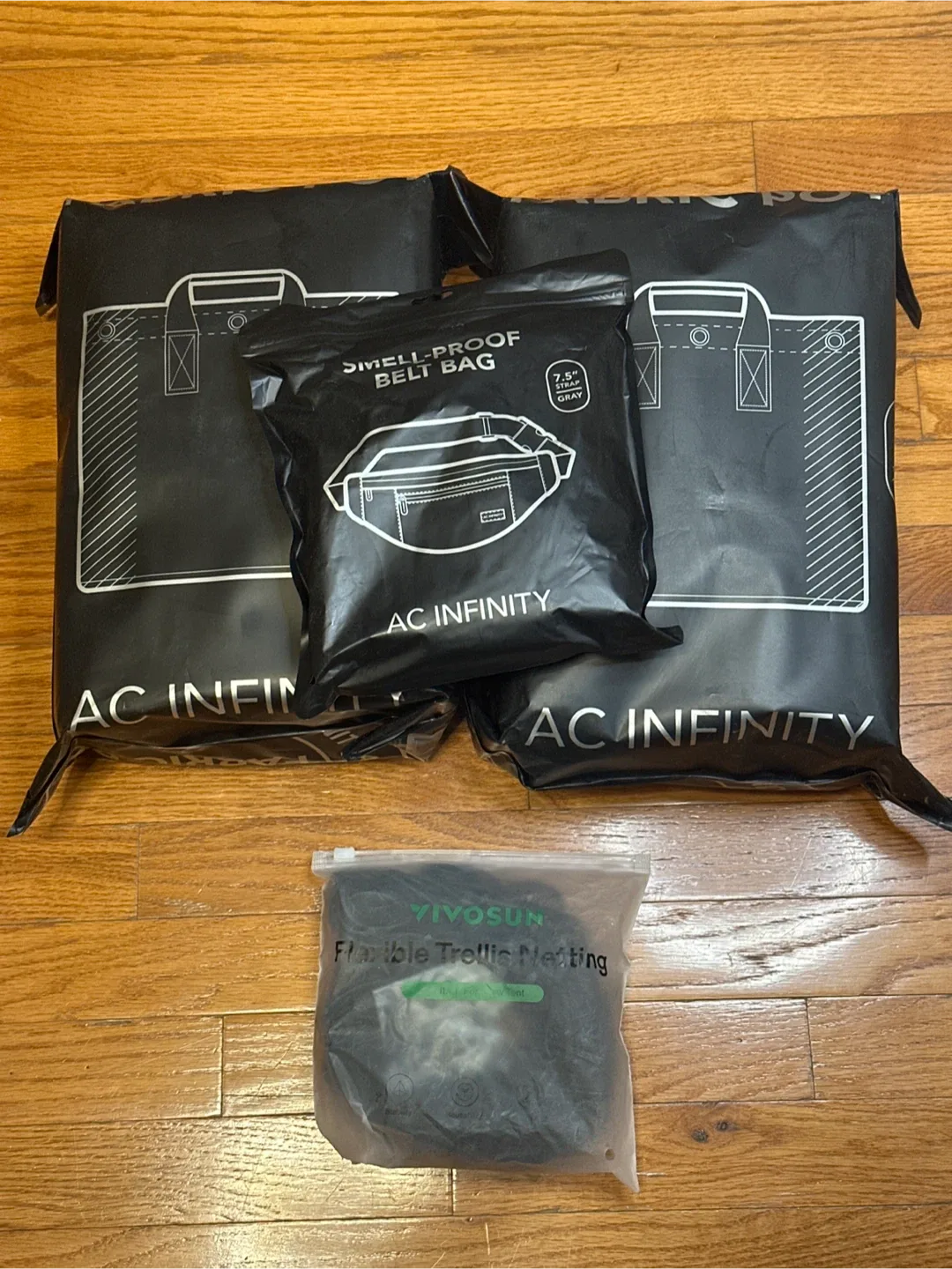 AC Infinity Smell-Proof Belt Bag & Fabric Pots + Free Netting thumbnail