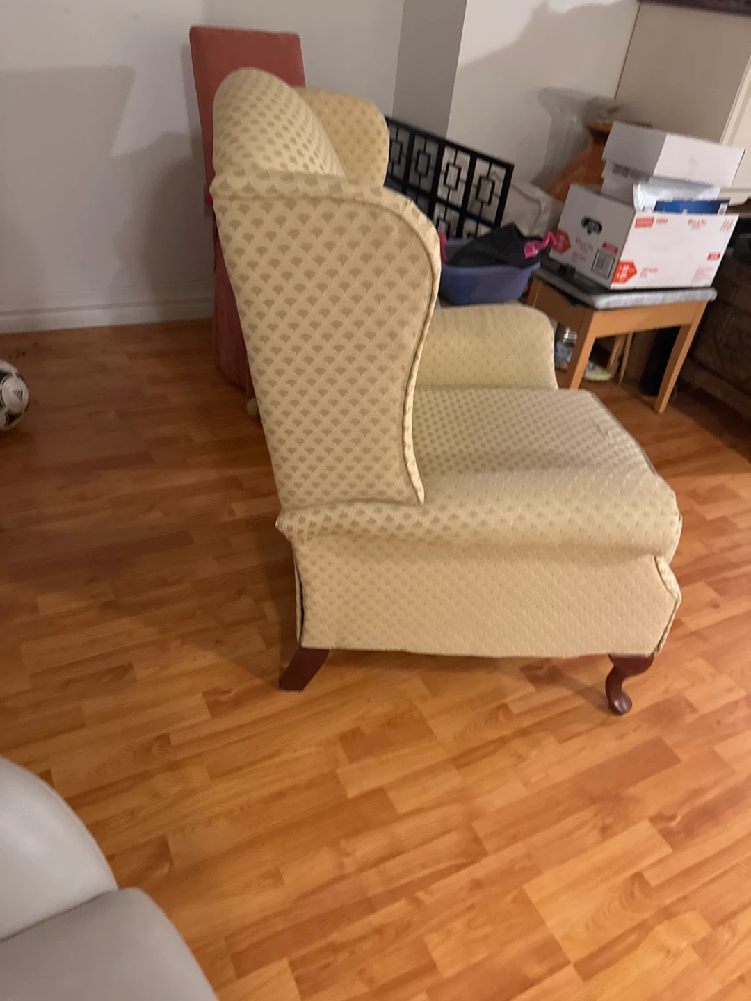 Wingback Armchair - Beige Patterned Fabric - photo 4
