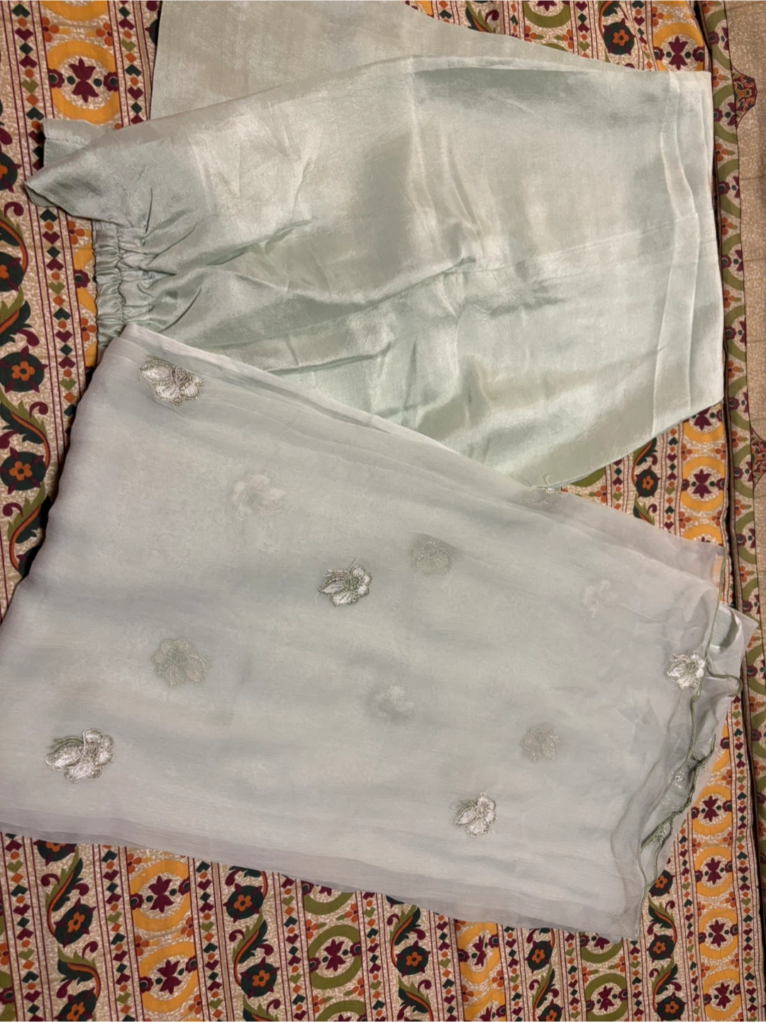 NEW 3 piece bareeze suit-stitched - photo 3