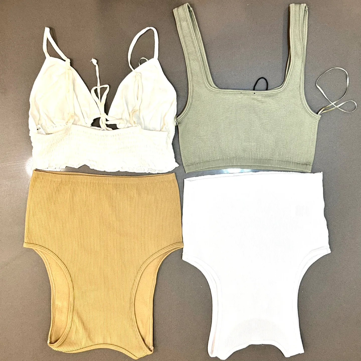 Zara/Garage Clothing Lot CROPPED XS image indicator(4)