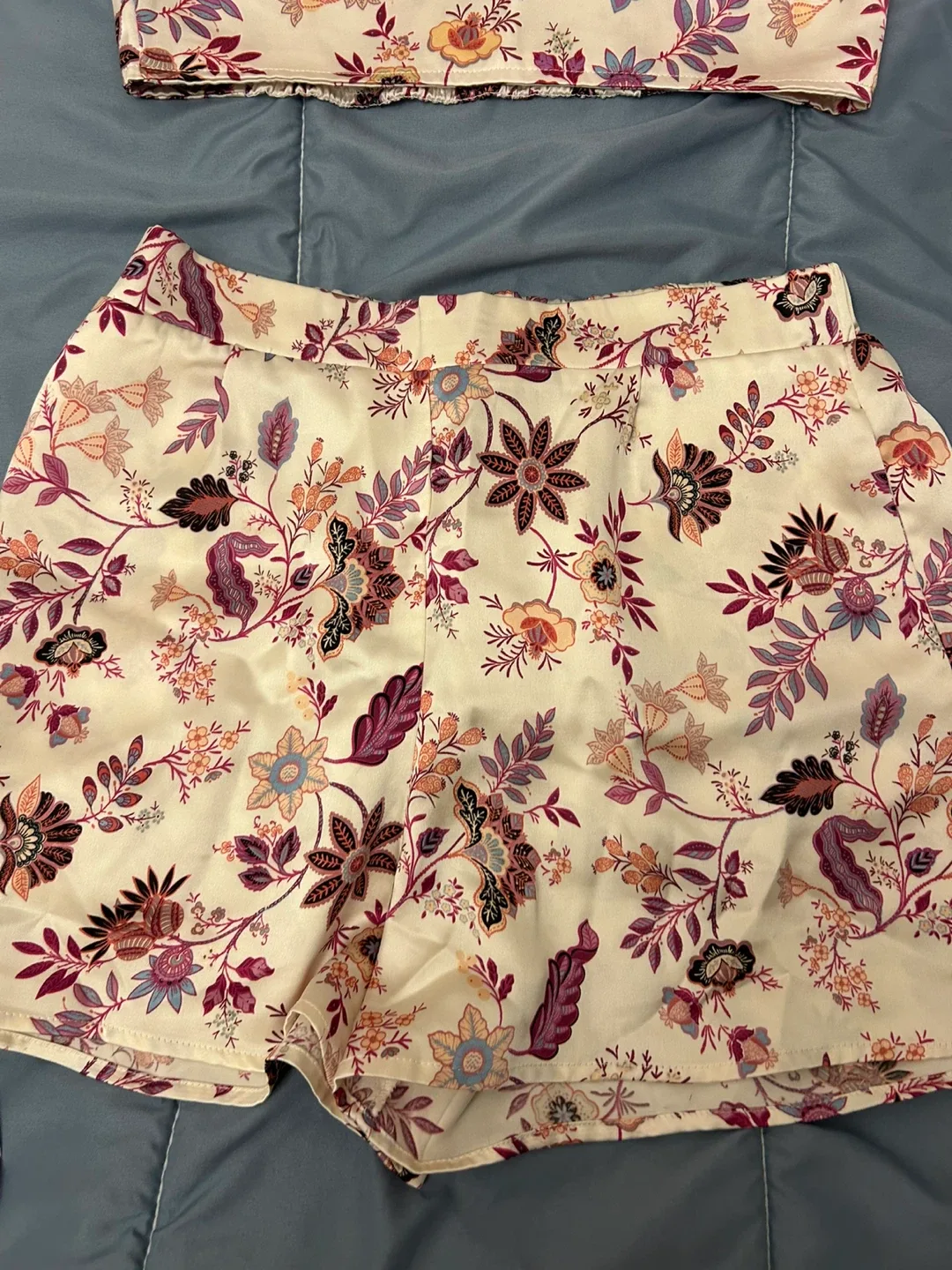 Forever 21 Floral Print Two-Piece Set - Size XL image indicator(3)