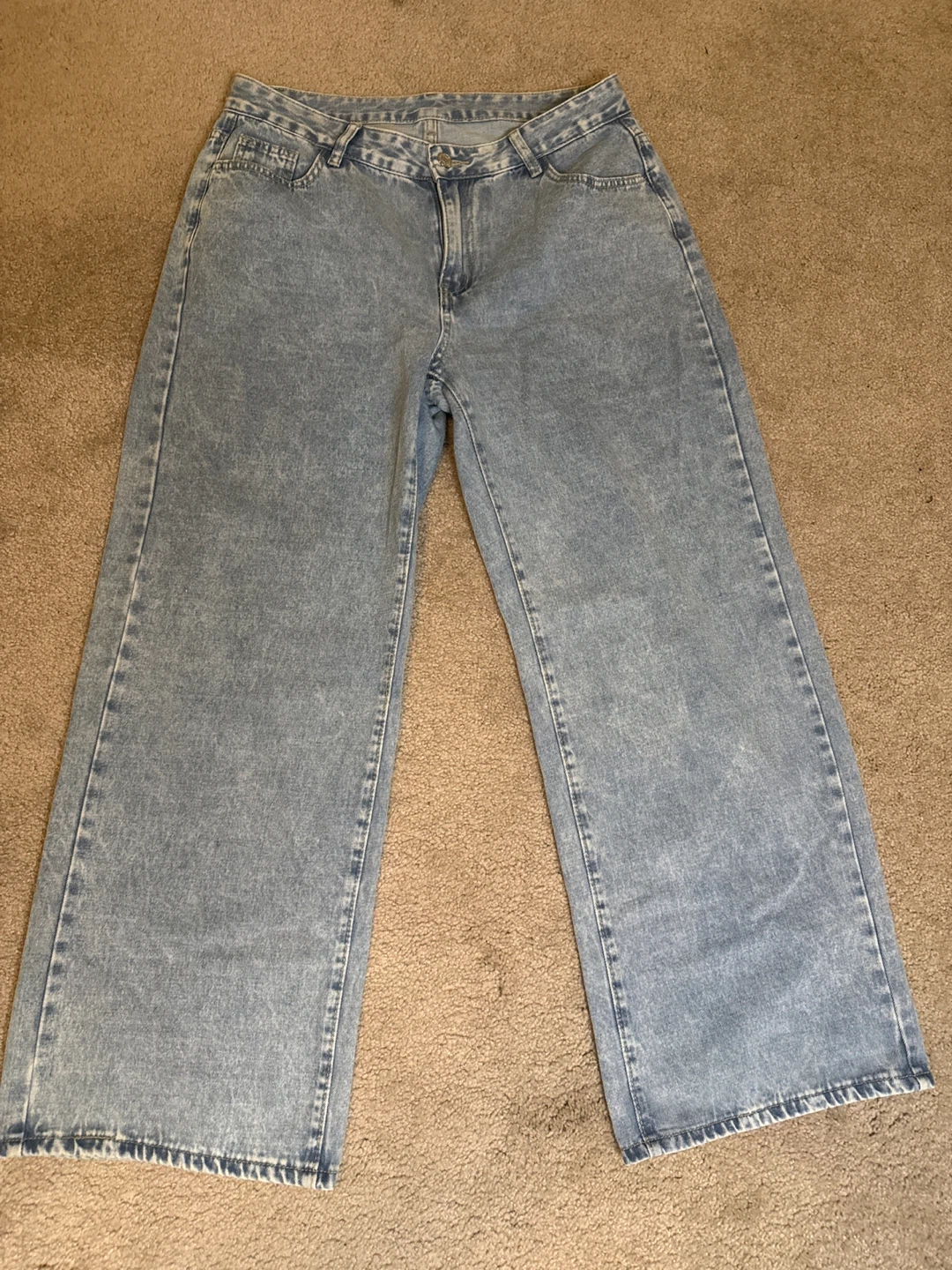 Wide Leg Light Wash Jeans with Bow Detail
