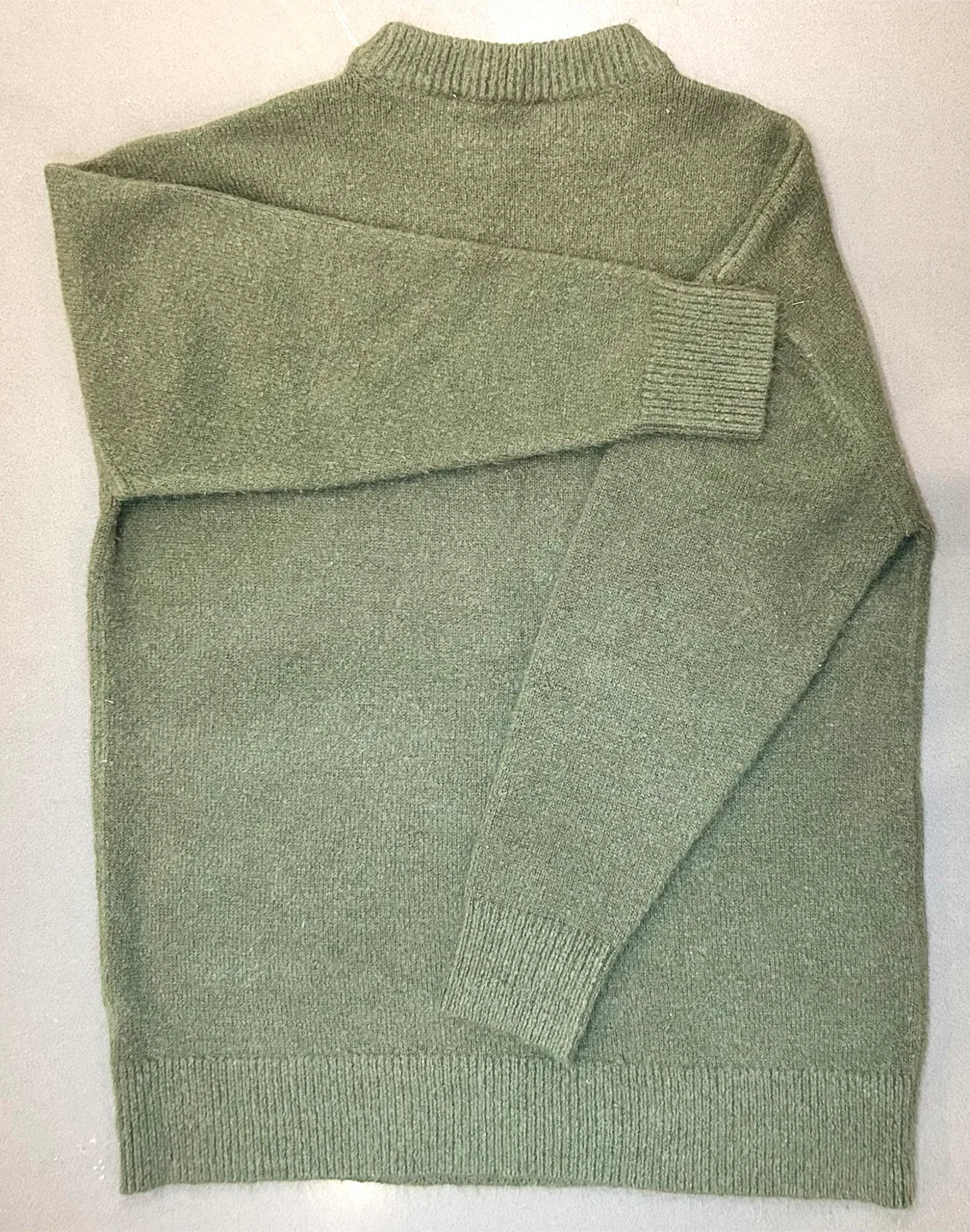 5 Piece Assorted Knitwear Bundle image indicator(9)