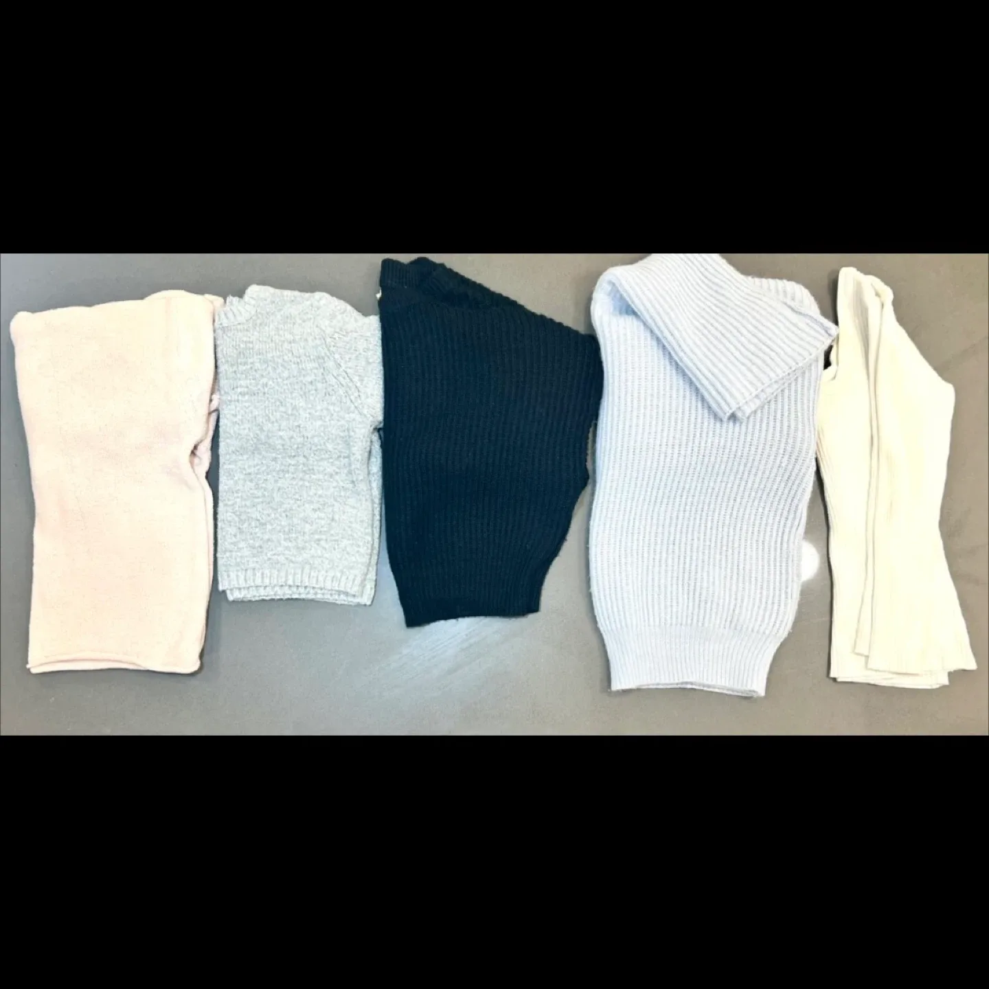 5 Piece Assorted Knitwear Bundle thumbnail