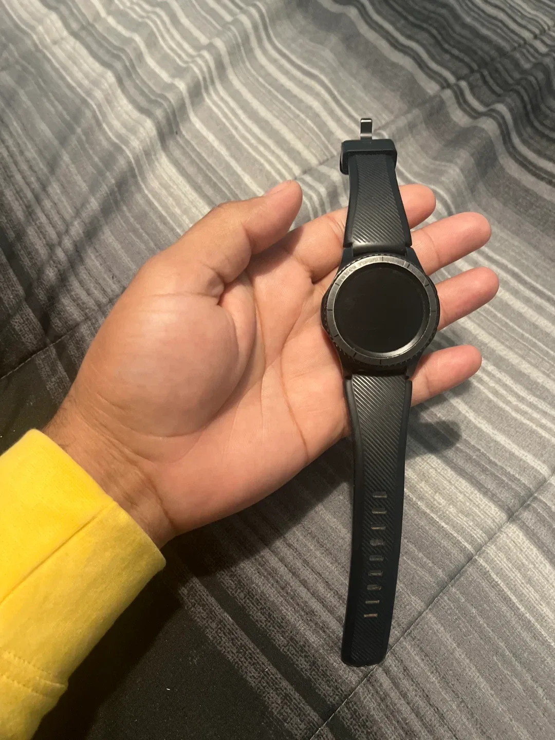 Samsung Gear S3 Frontier Smartwatch - Black image indicator(2)