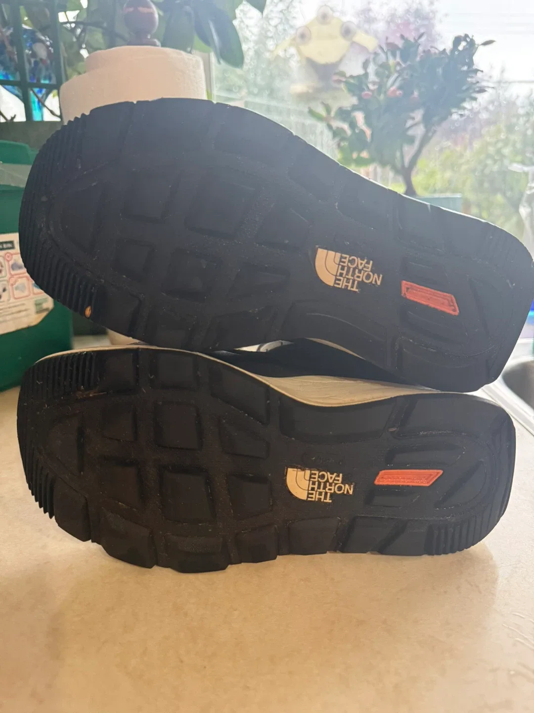 The North Face Black Winter Boots image indicator(3)