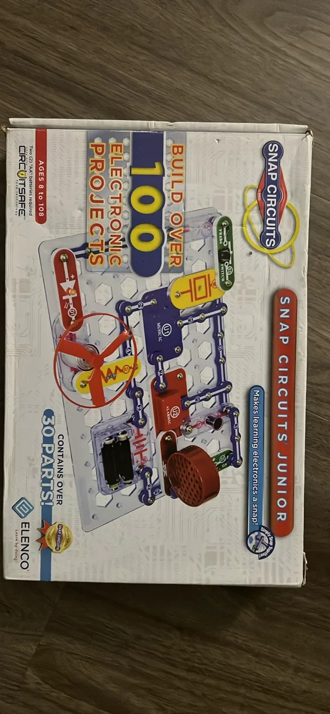 Elenco Snap Circuits Junior - 100 Projects thumbnail