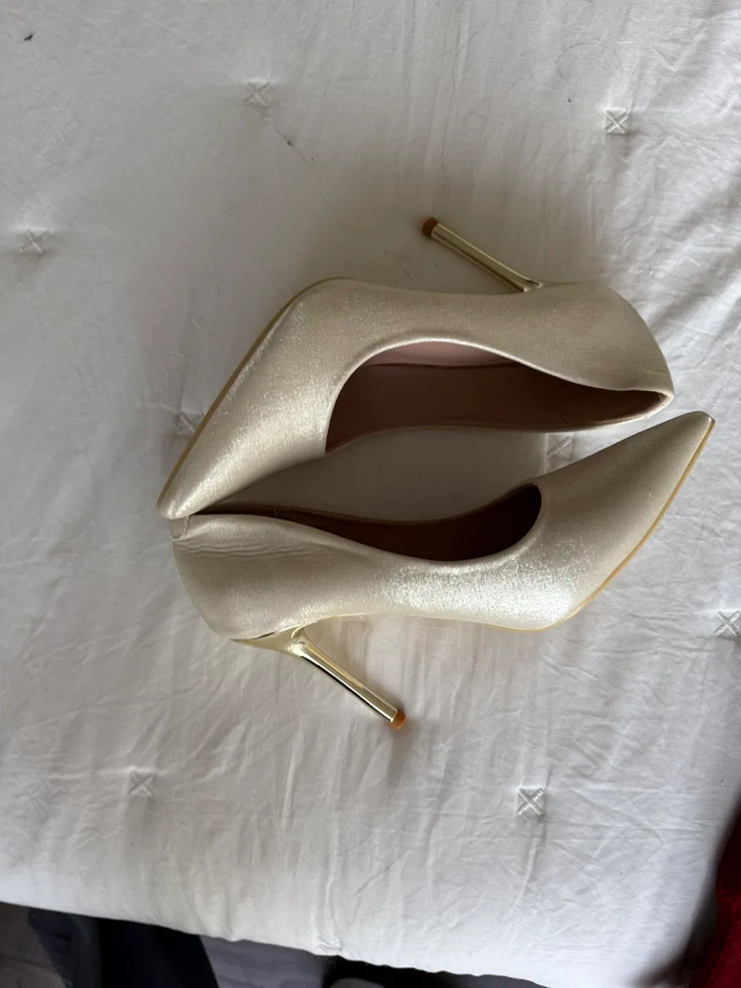 Pearl Heels - Size 7.5 thumbnail