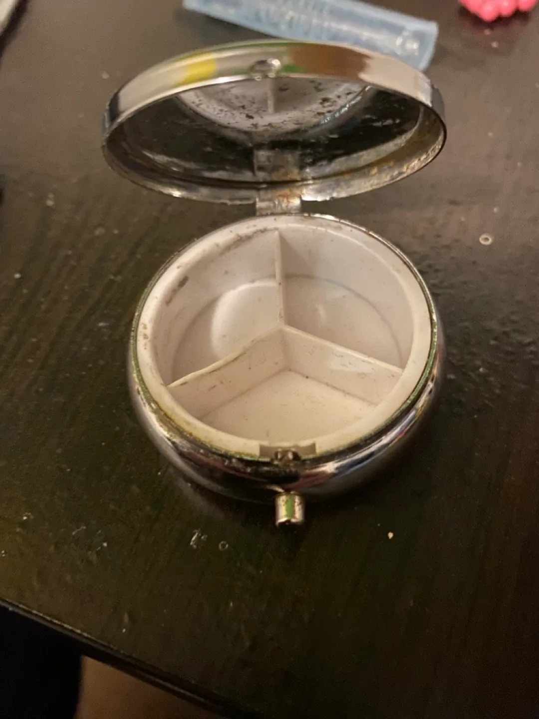 Mini 3 compartment storage tin image indicator(2)