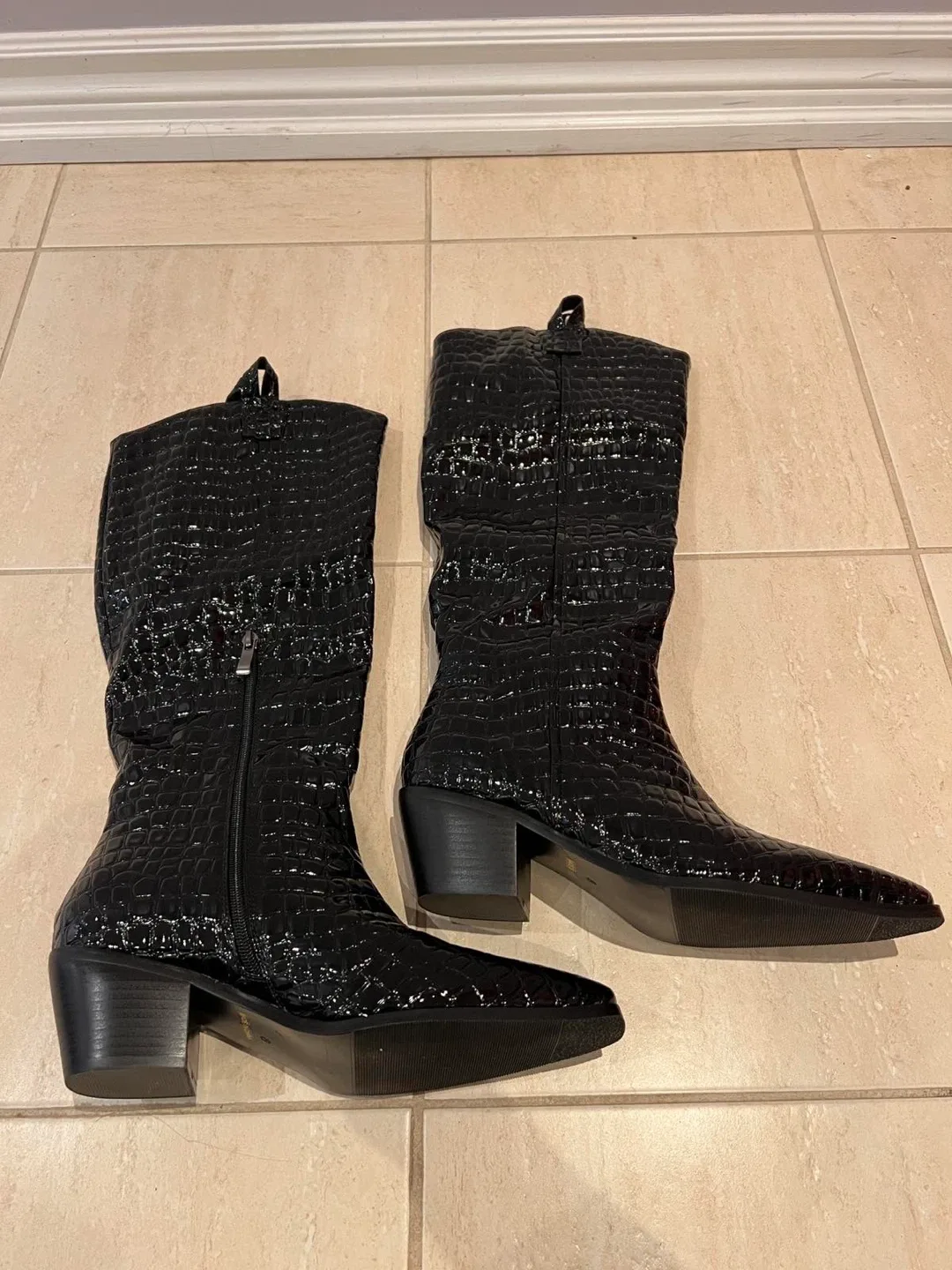 Black Crocodile Embossed Boots - Size 8 image indicator(2)