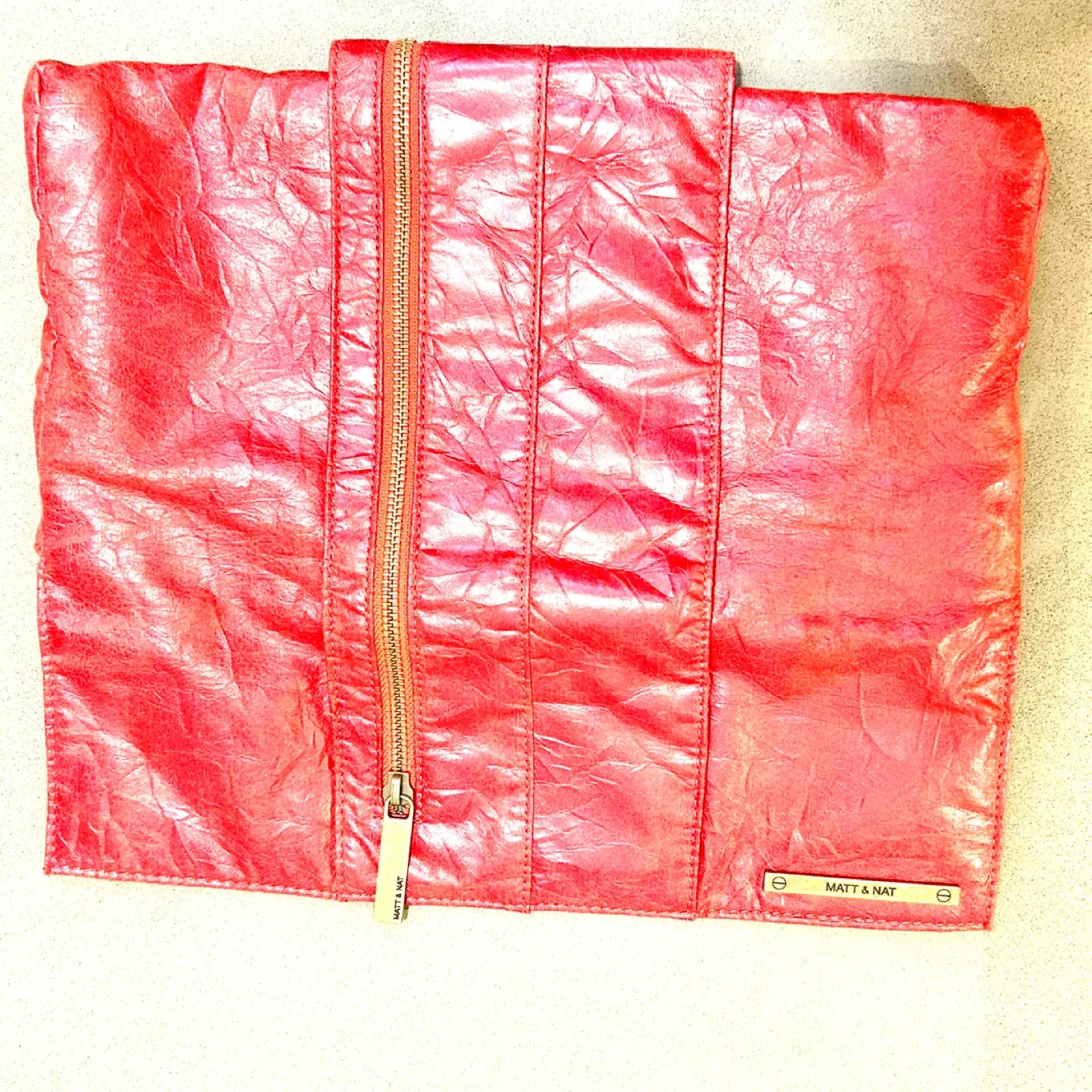Matt & Nat Red Clutch Bag image indicator(6)