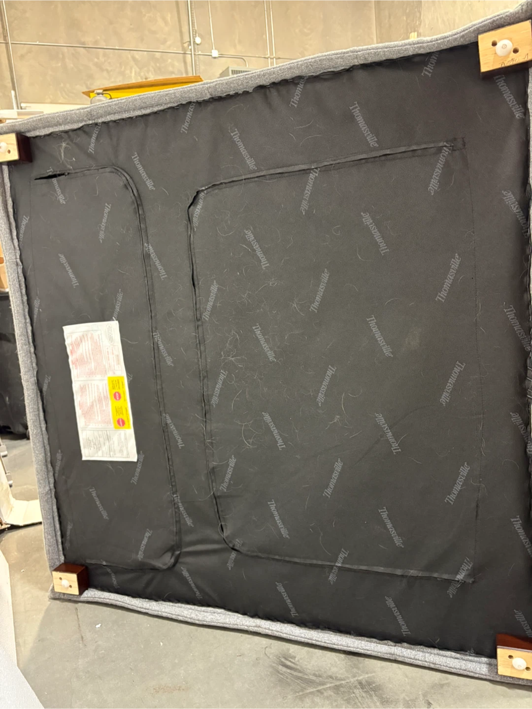 Thomasville Grey Tufted Ottoman - photo 2