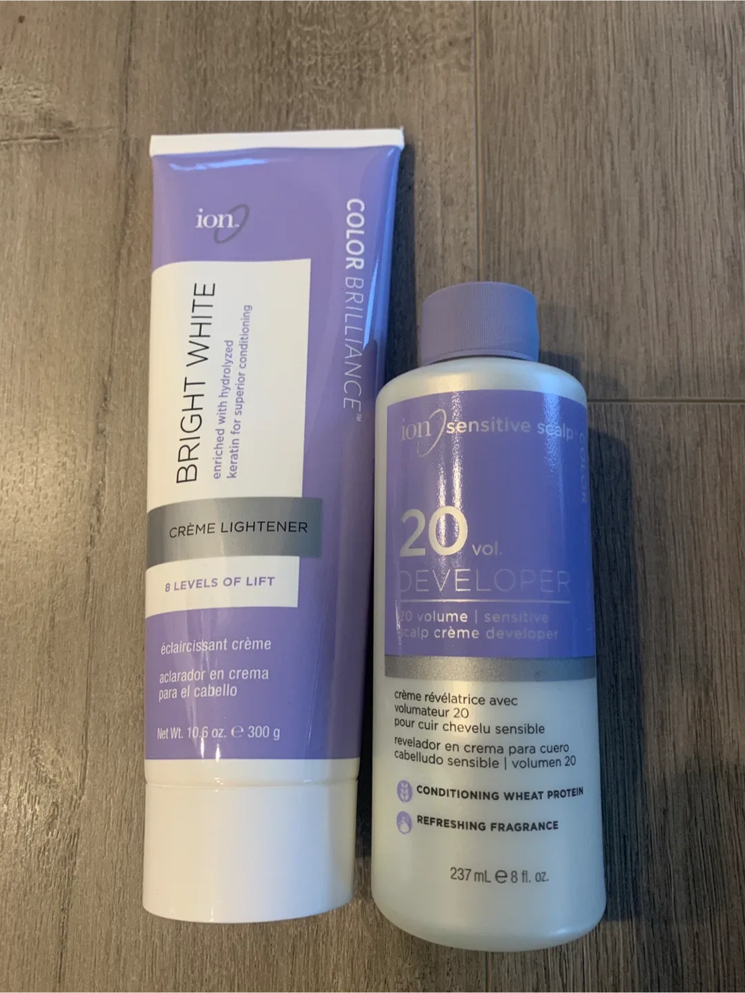 Ion Color Brilliance Bright White Creme Lightener Kit image indicator(3)